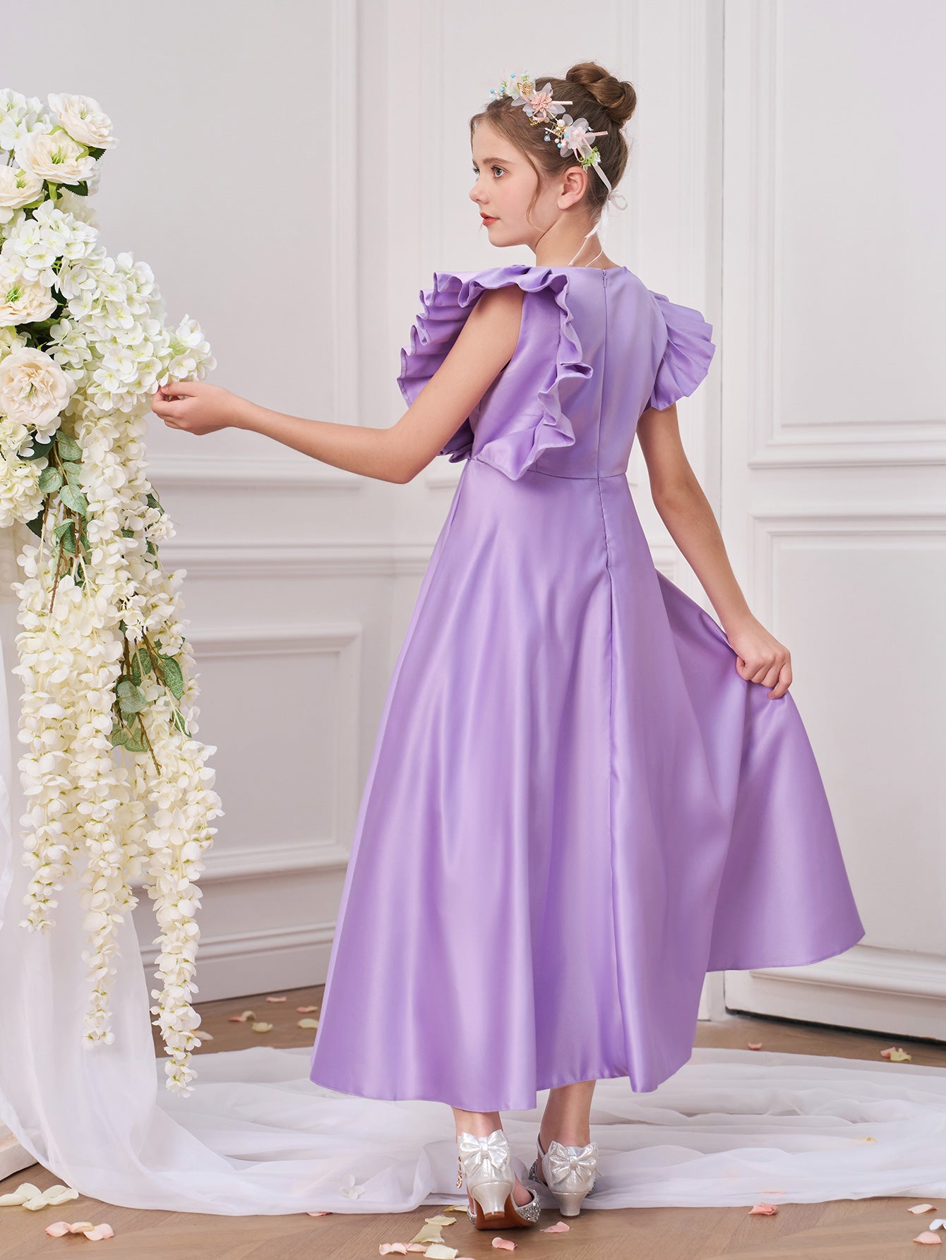Flared Sleeve Applique A-Line Maxi Dress
