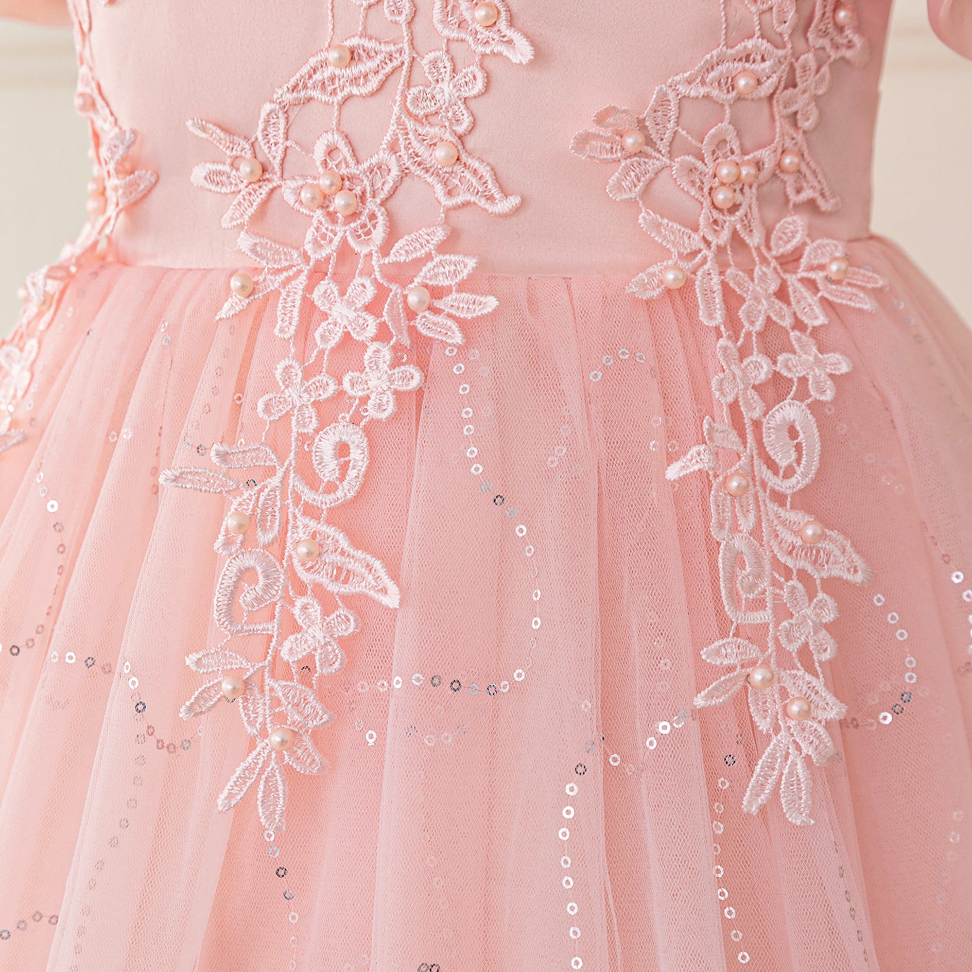 Flared Sleeve Applique A-Line Maxi Dress