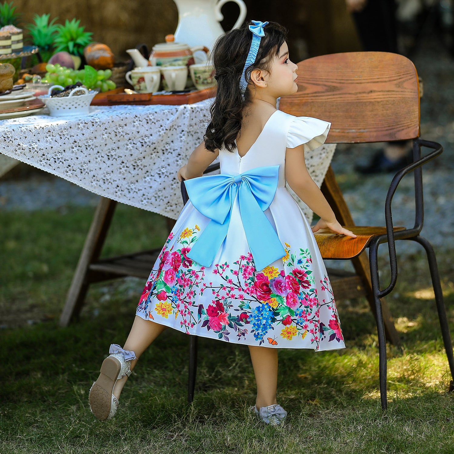 Girls White Floral Printed Fit & Flare Dress