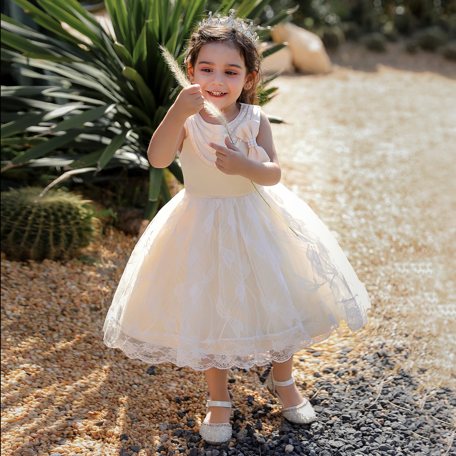 Girls Champagne Sleeveless Pleated Balloon Dress