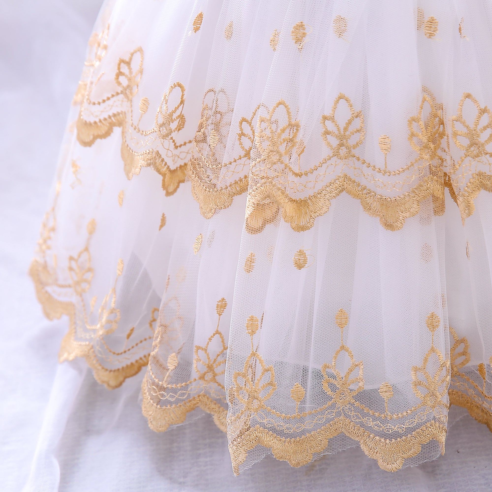 Girls White & Brown Floral Embroidered Balloon Mini Dress With Hairband