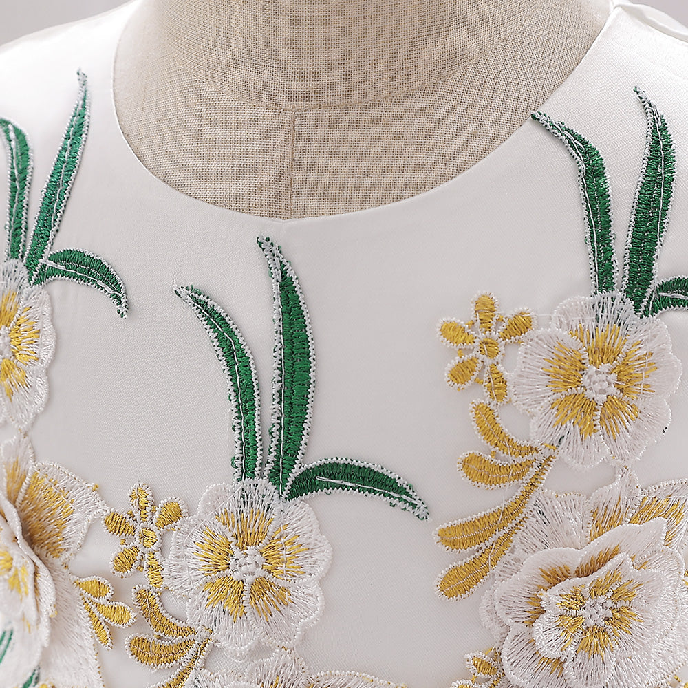 White Infant Girls Floral Embroidered Sleeveless Balloon Dress