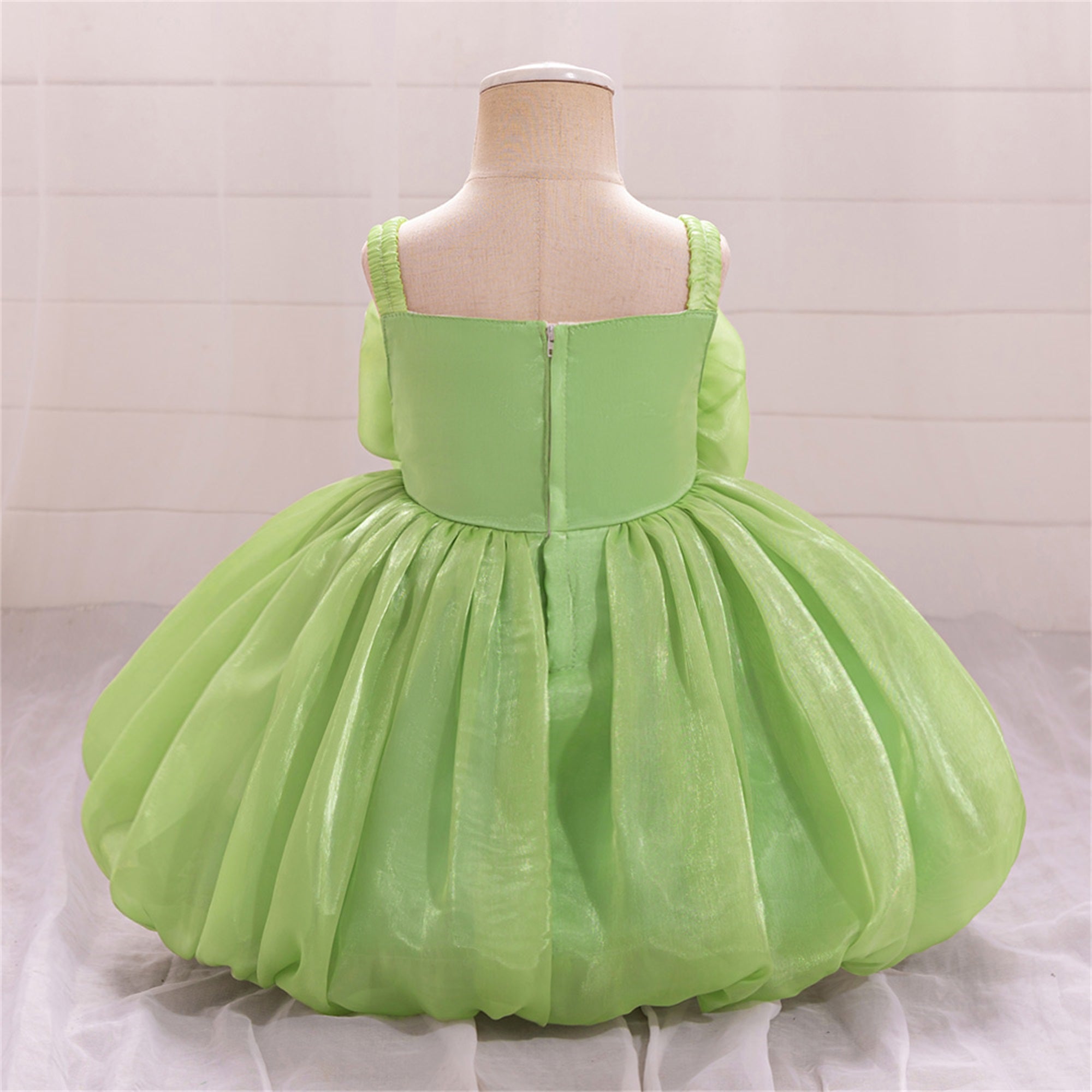 Girls Shoulder Straps Balloon Dress