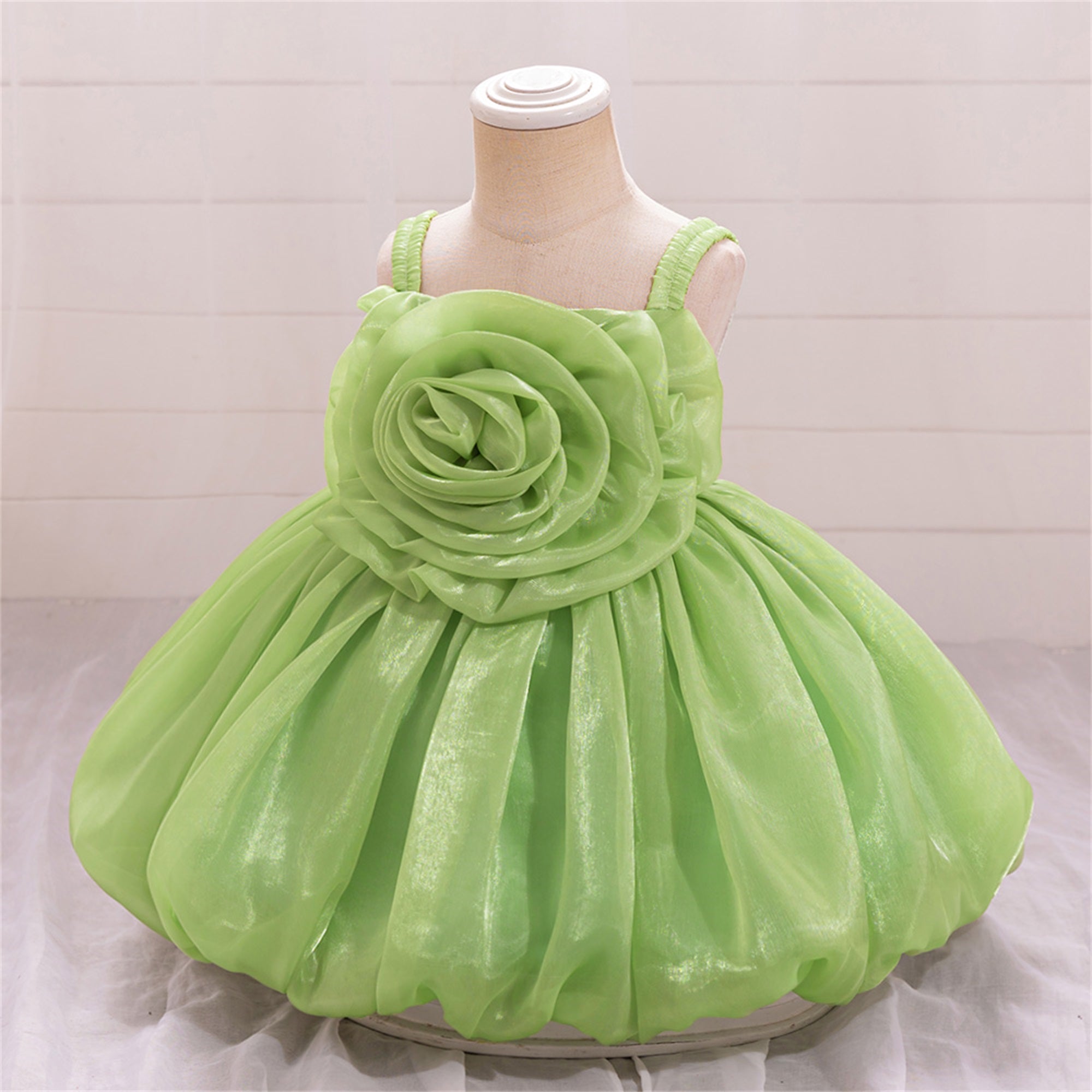 Girls Shoulder Straps Balloon Dress