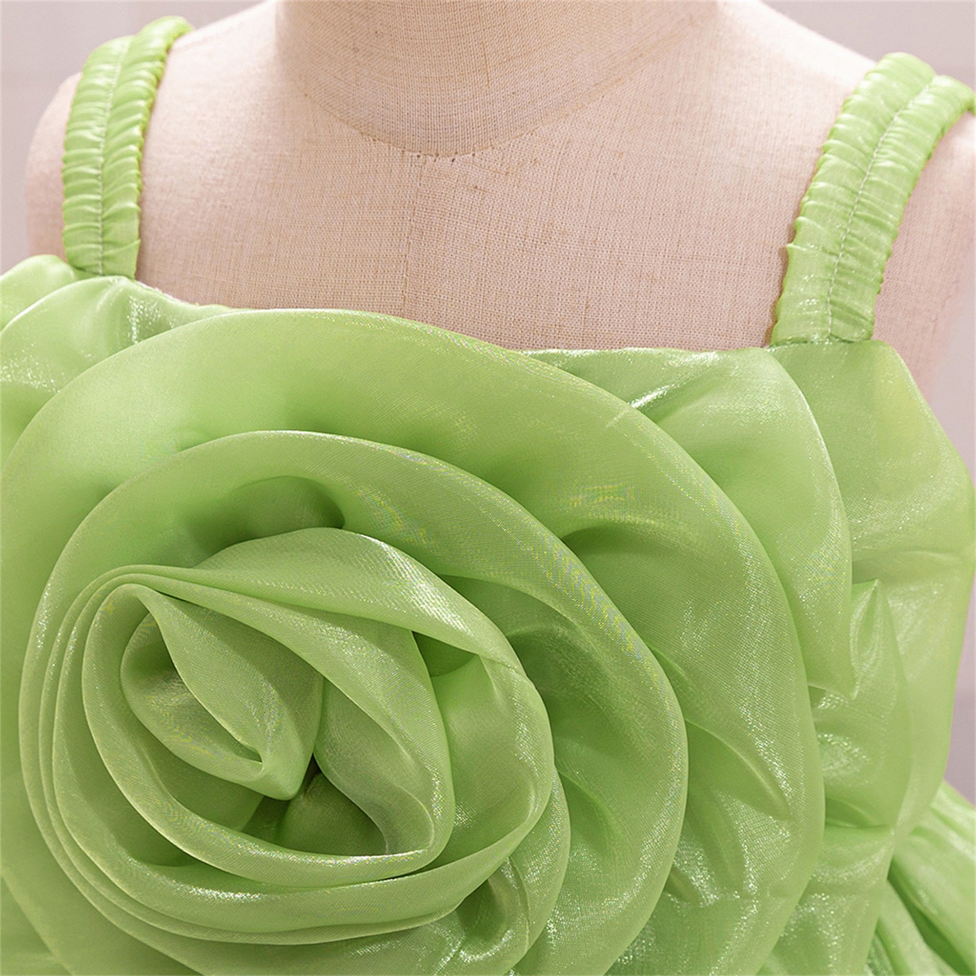 Girls Shoulder Straps Balloon Dress