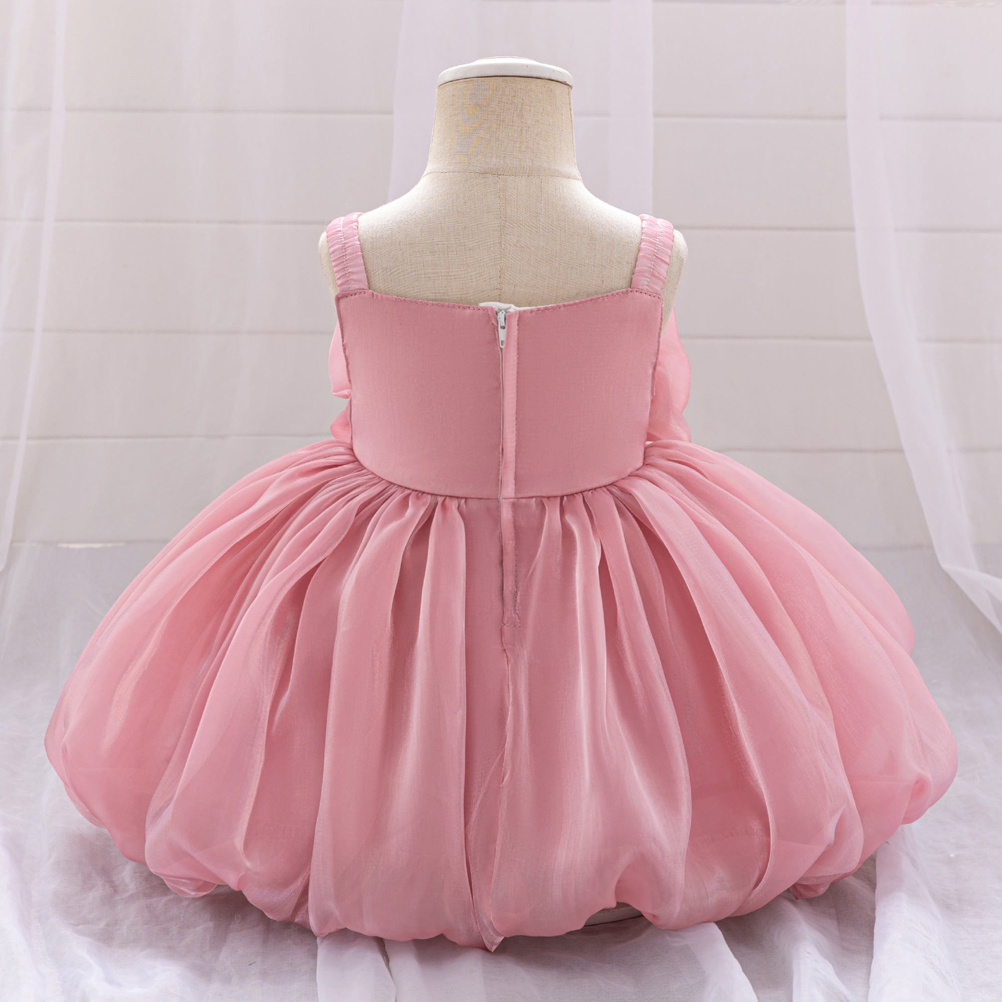 Girls Shoulder Straps Balloon Dress