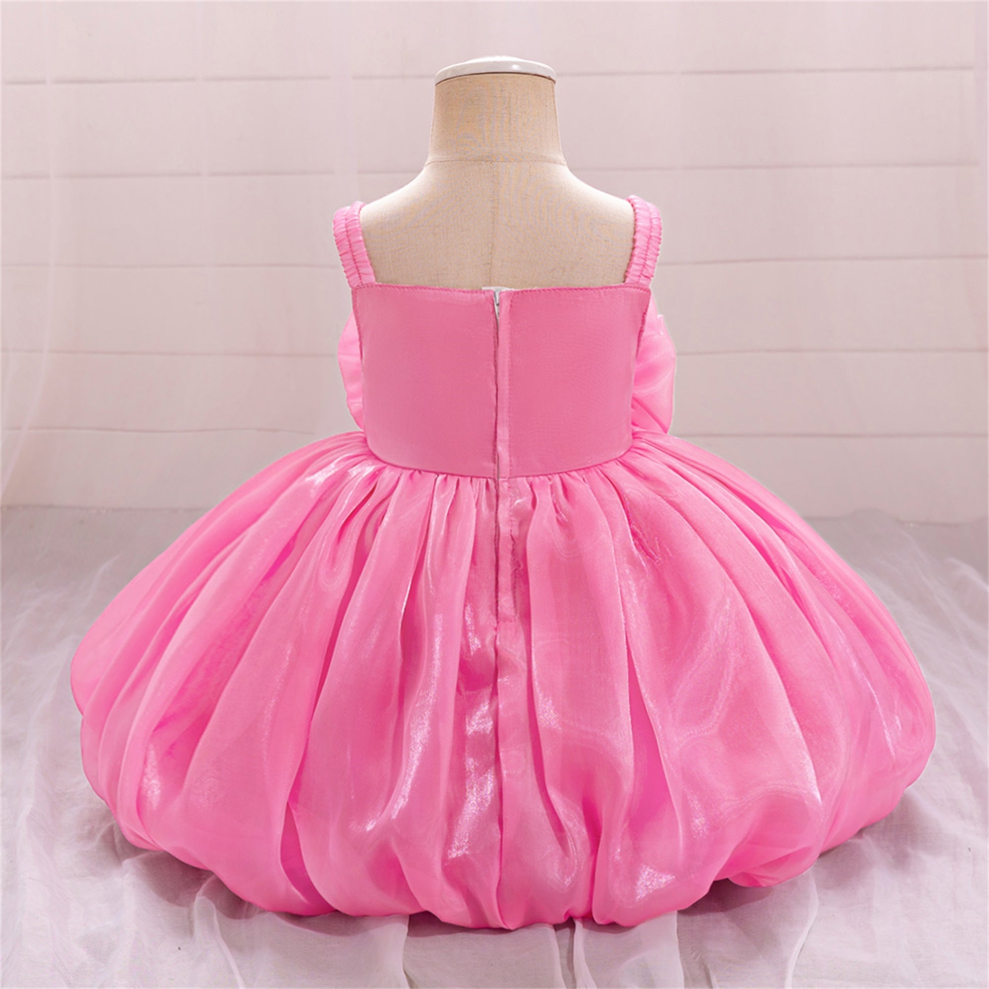Girls Sleeveless Balloon Dress