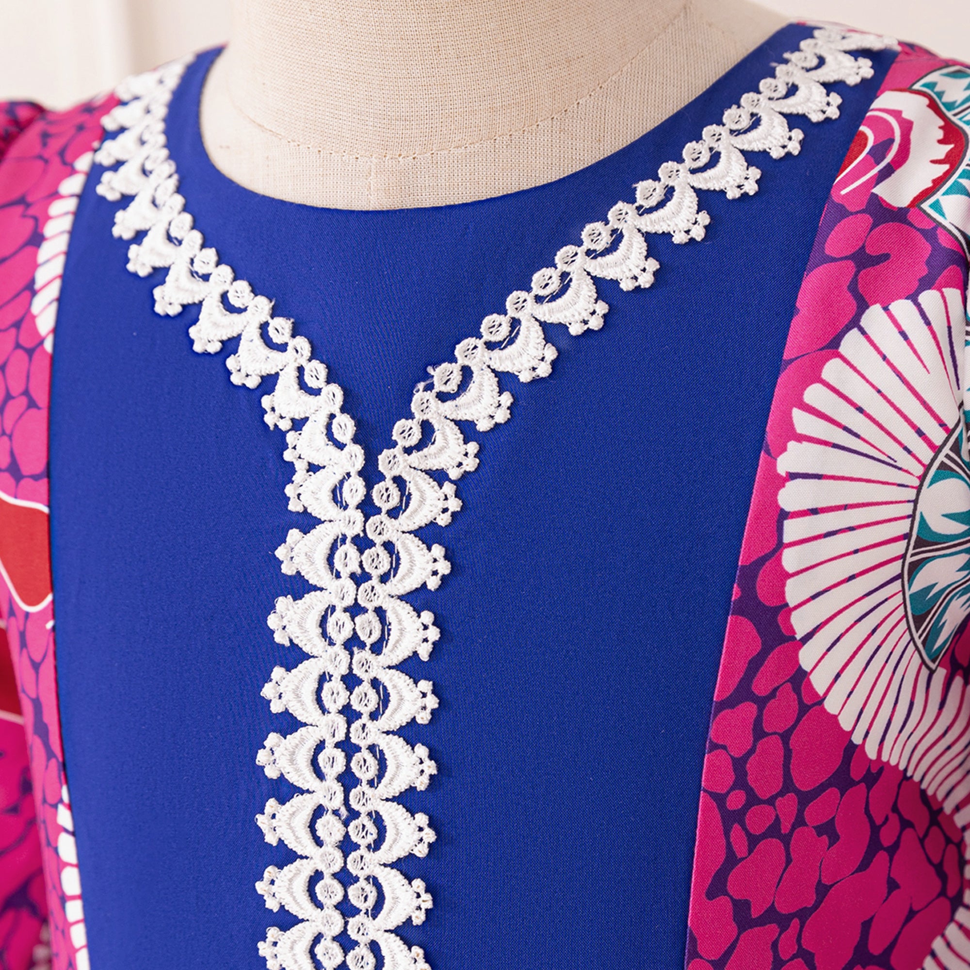 Girls Ethnic Motifs Printed Maxi Dress