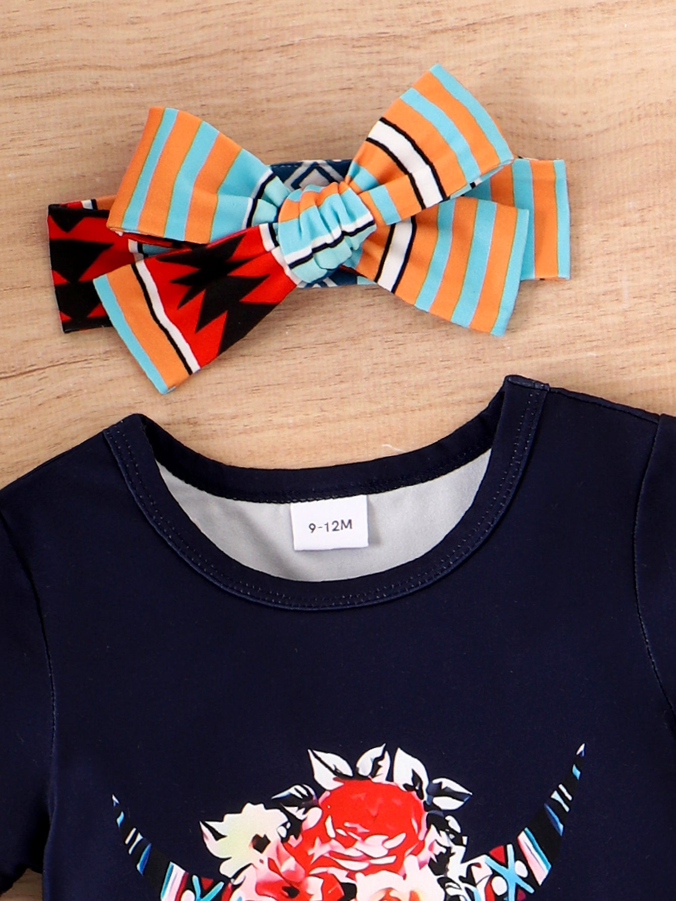 Boys Black Printed T-shirt with Shorts