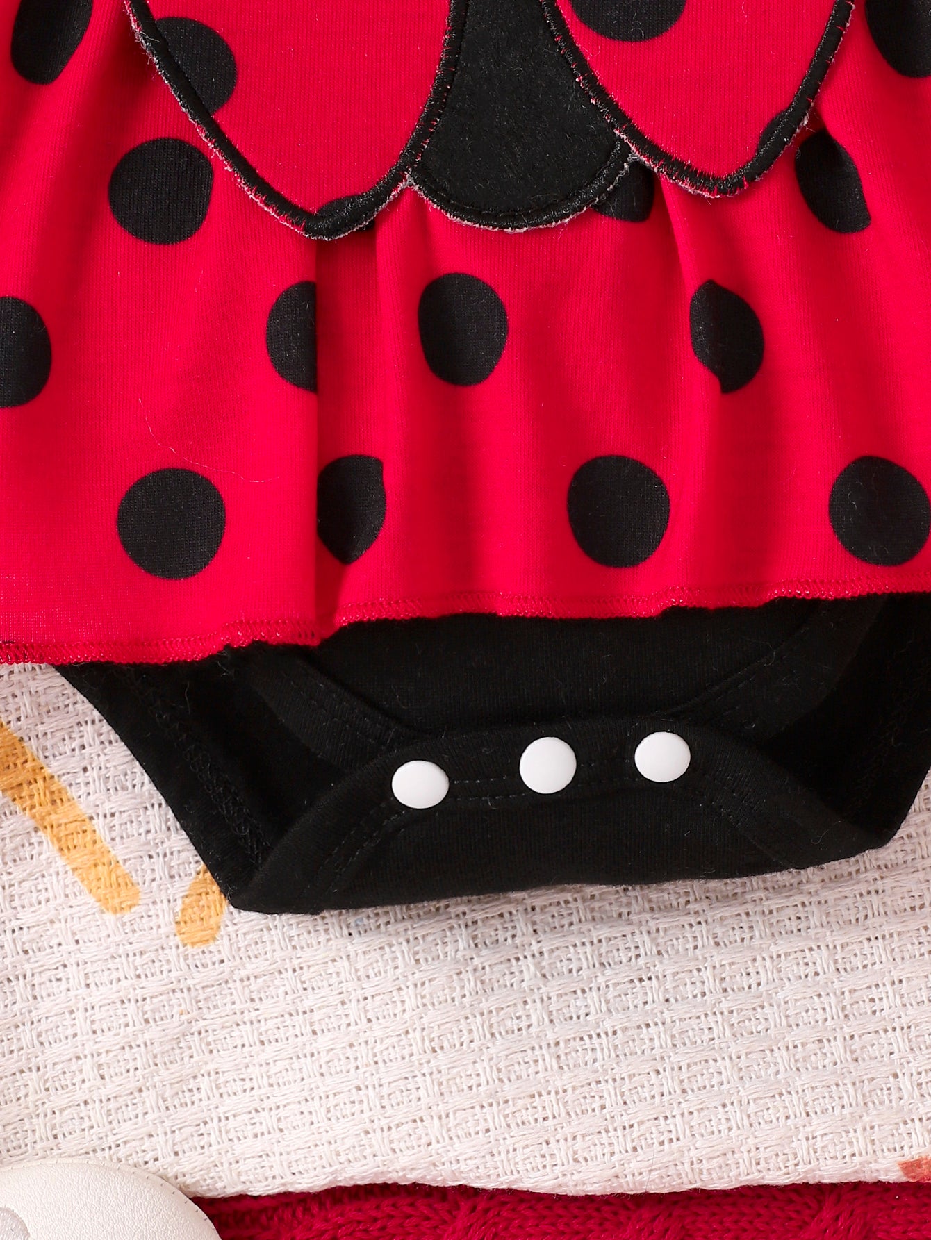 Girls Polka Dots Printed Ladybug Rompers with Headband