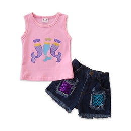 Girls Pink Printed T-shirt With Shorts