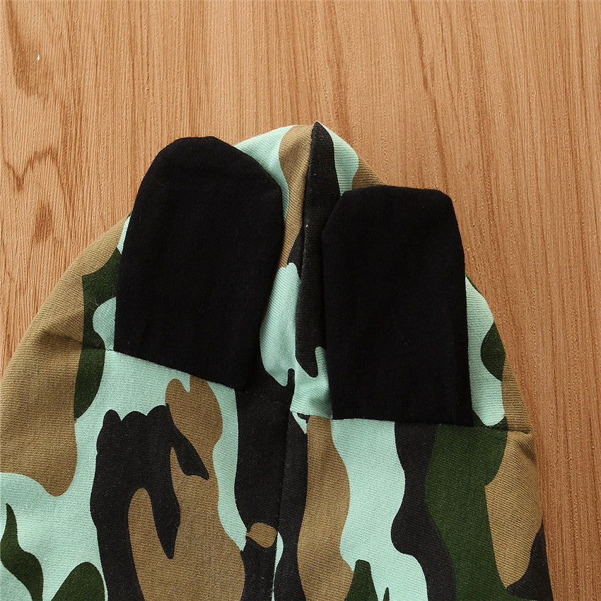 Boys Green Camouflage Printed Sweatshirt with Joggers