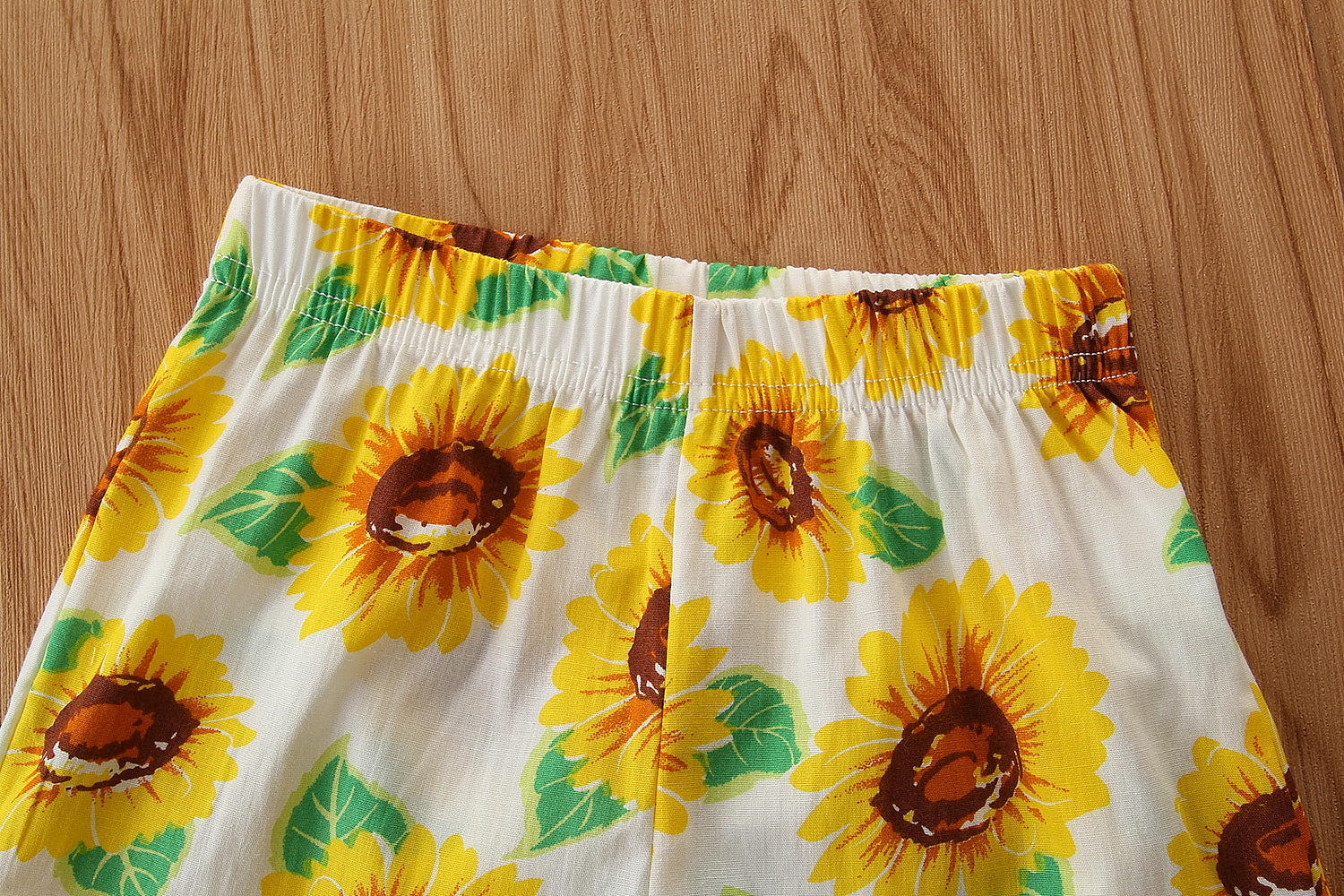 Girls Yellow Printed Top with Shorts