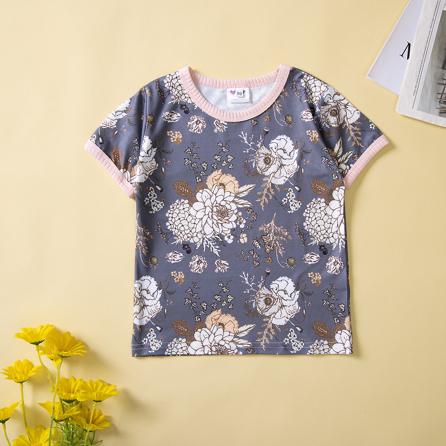 Girls Grey & Pink Printed T-shirt with Shorts