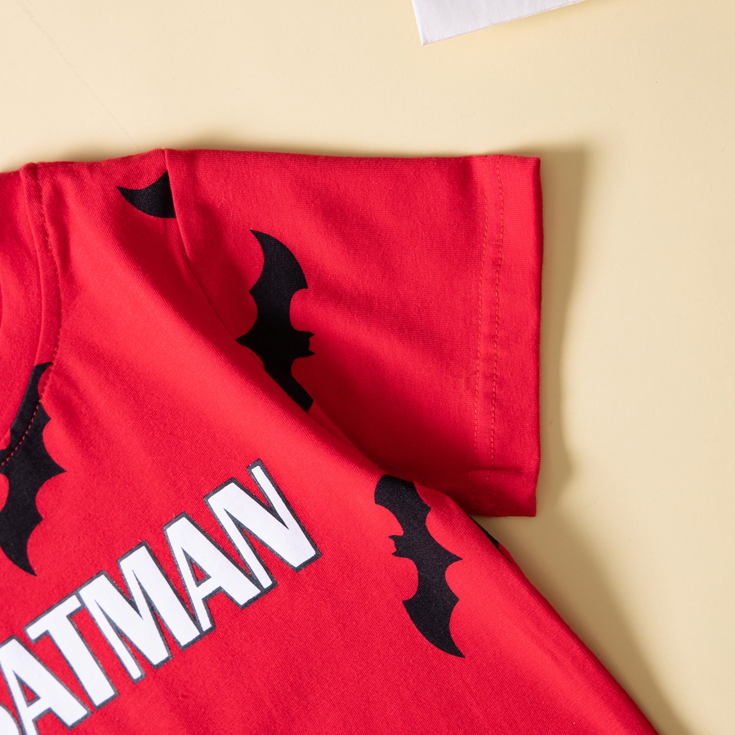 Boys Red Typography Printed T-shirt with Shorts