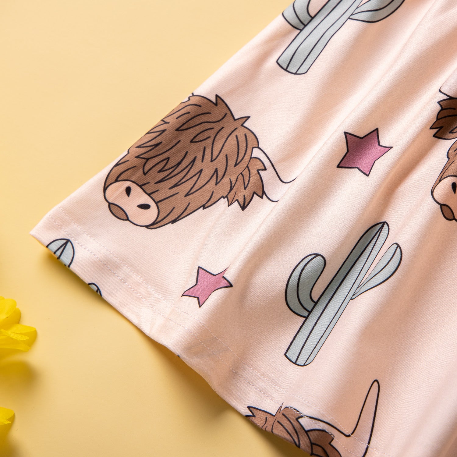 Girls Beige Animal Printed Round Neck Mini T-shirt Dress With Hair Band