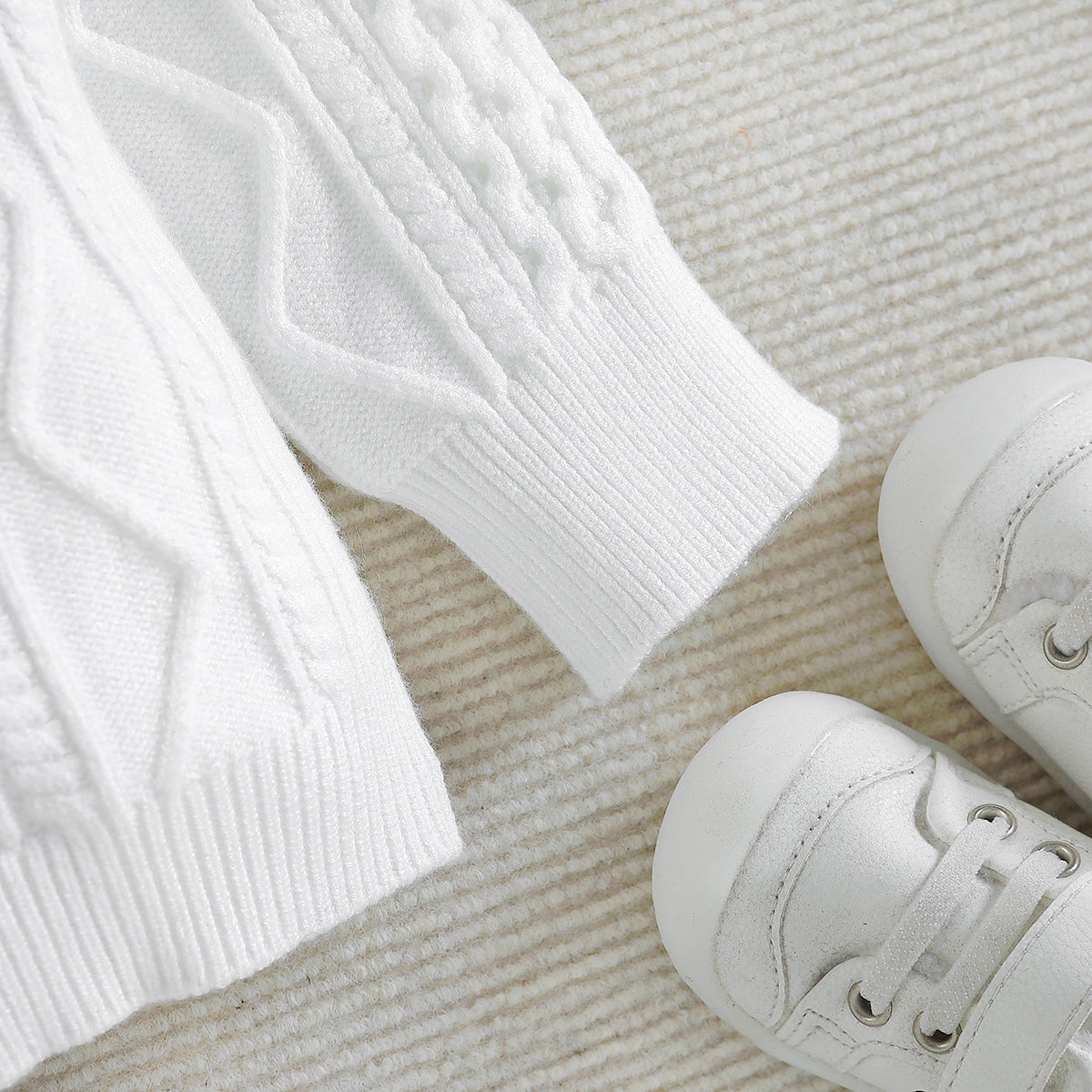 Boys White Cable Knit Self Design Turtle Neck Ribbed Cotton Pullover