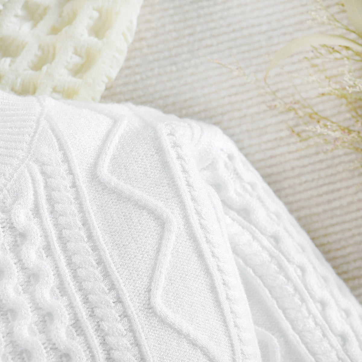 Boys White Cable Knit Self Design Turtle Neck Ribbed Cotton Pullover