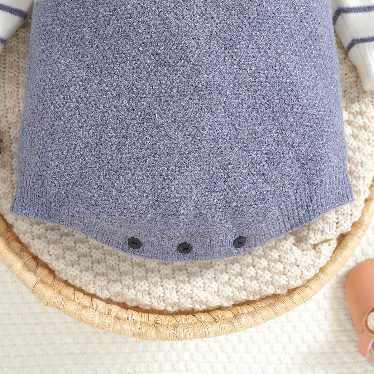 Infant Girls White Self Design Cotton Bodysuit