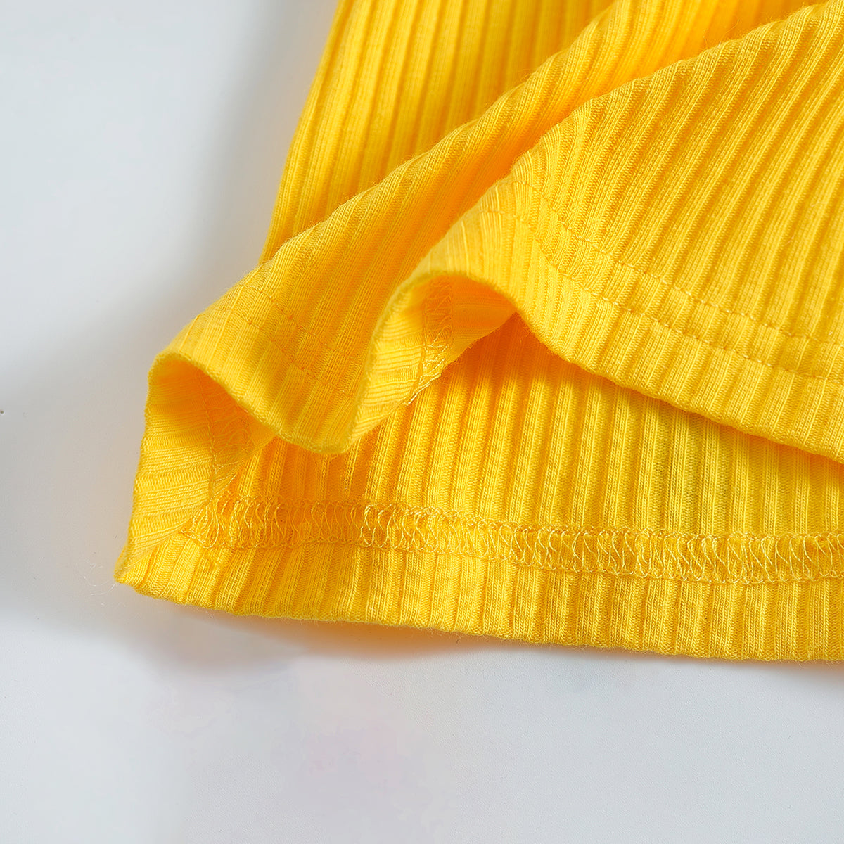 Girls Yellow Colourblocked Round Neck Top With Short