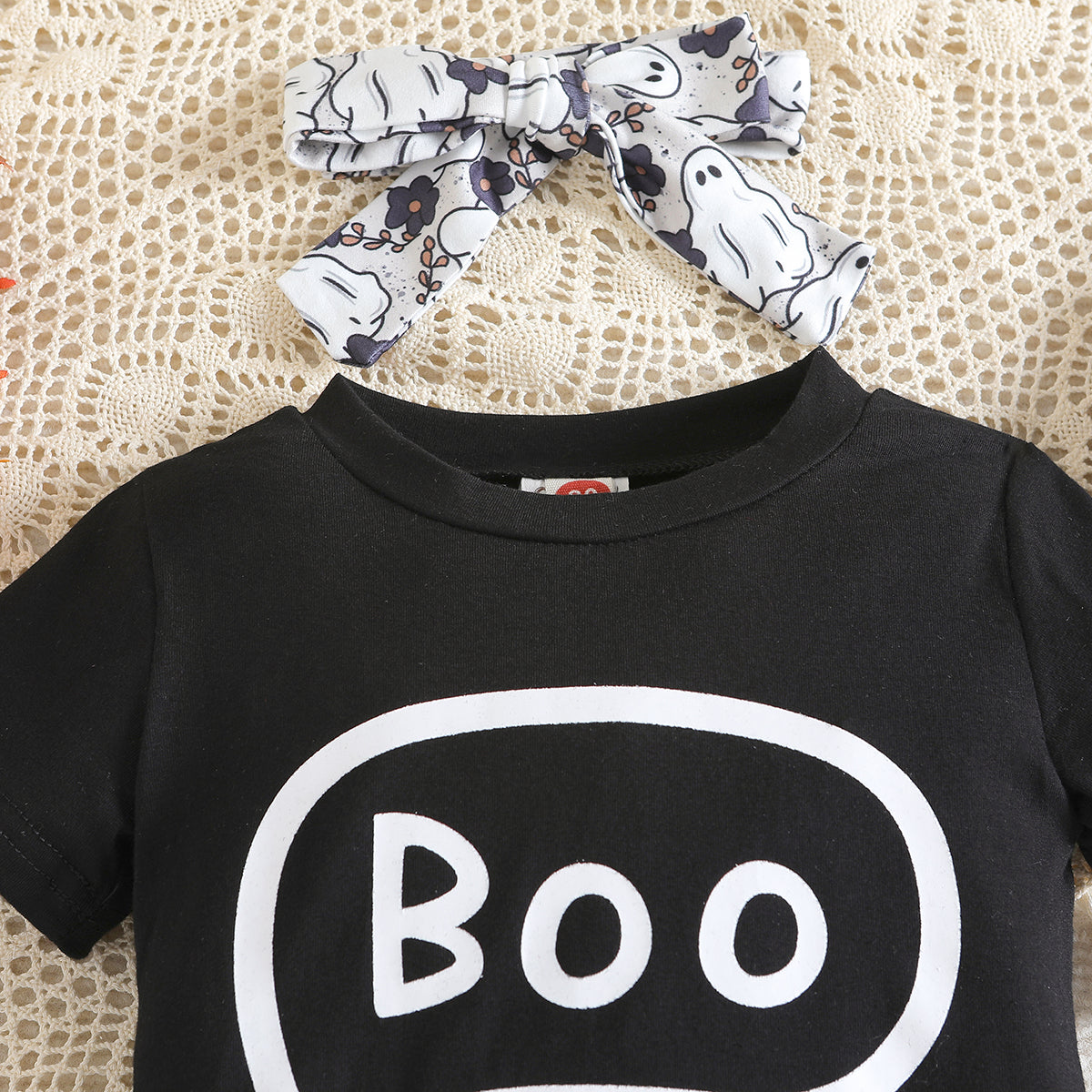 Girls Black Printed T-shirt With Palazzos