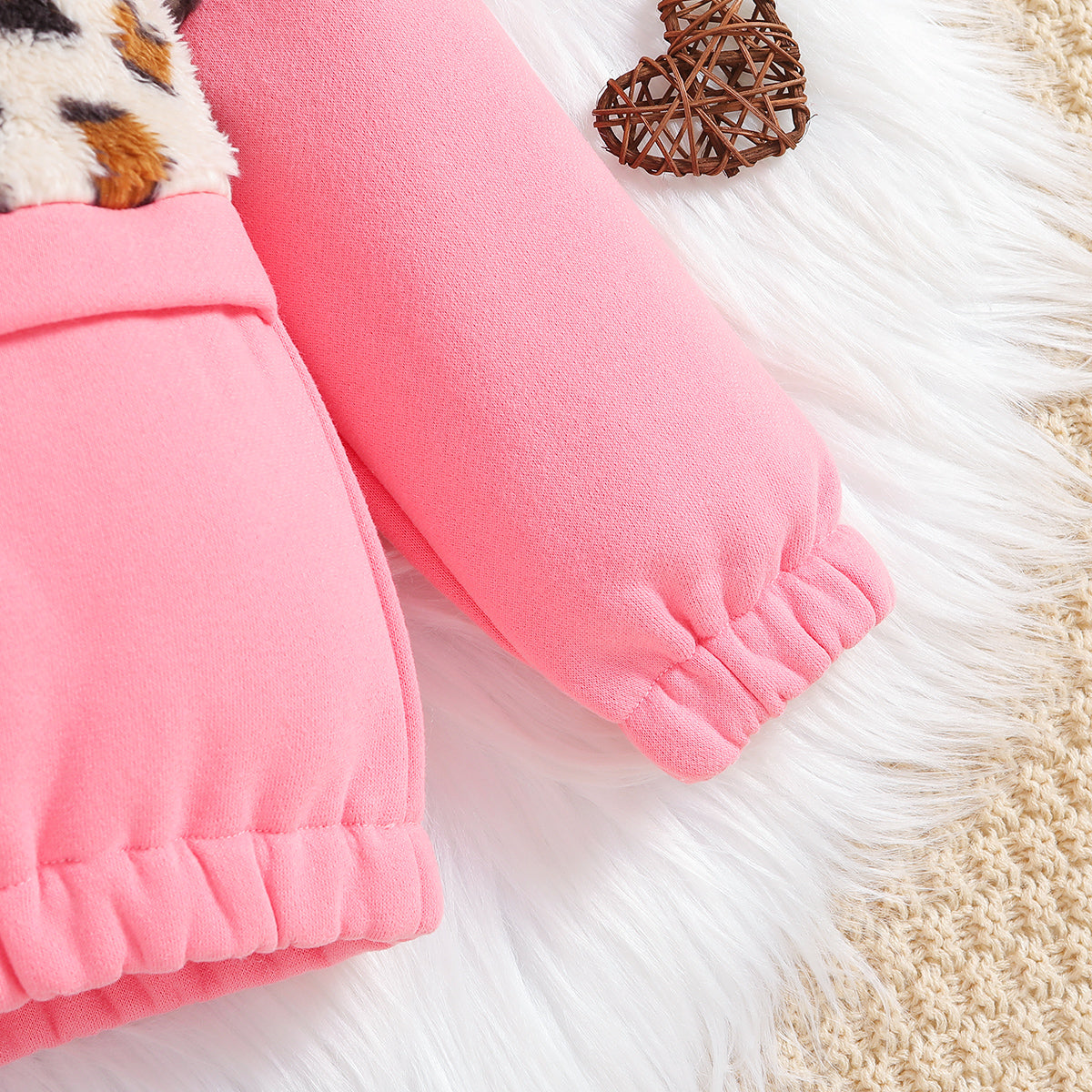 Girls Pink Printed Pullover Sweatshirt