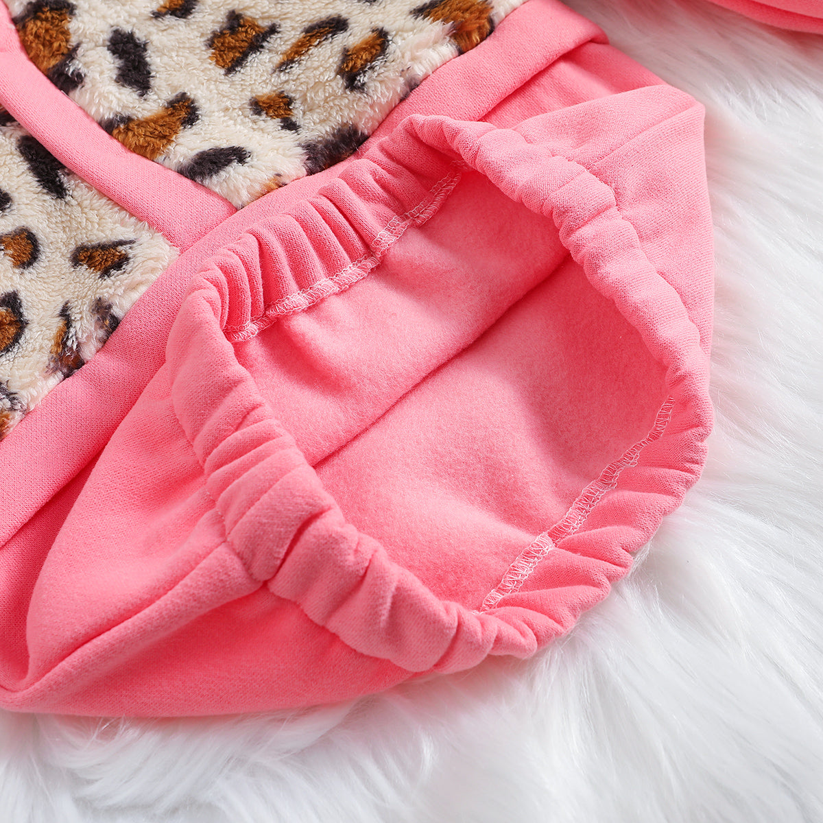 Girls Pink Printed Pullover Sweatshirt