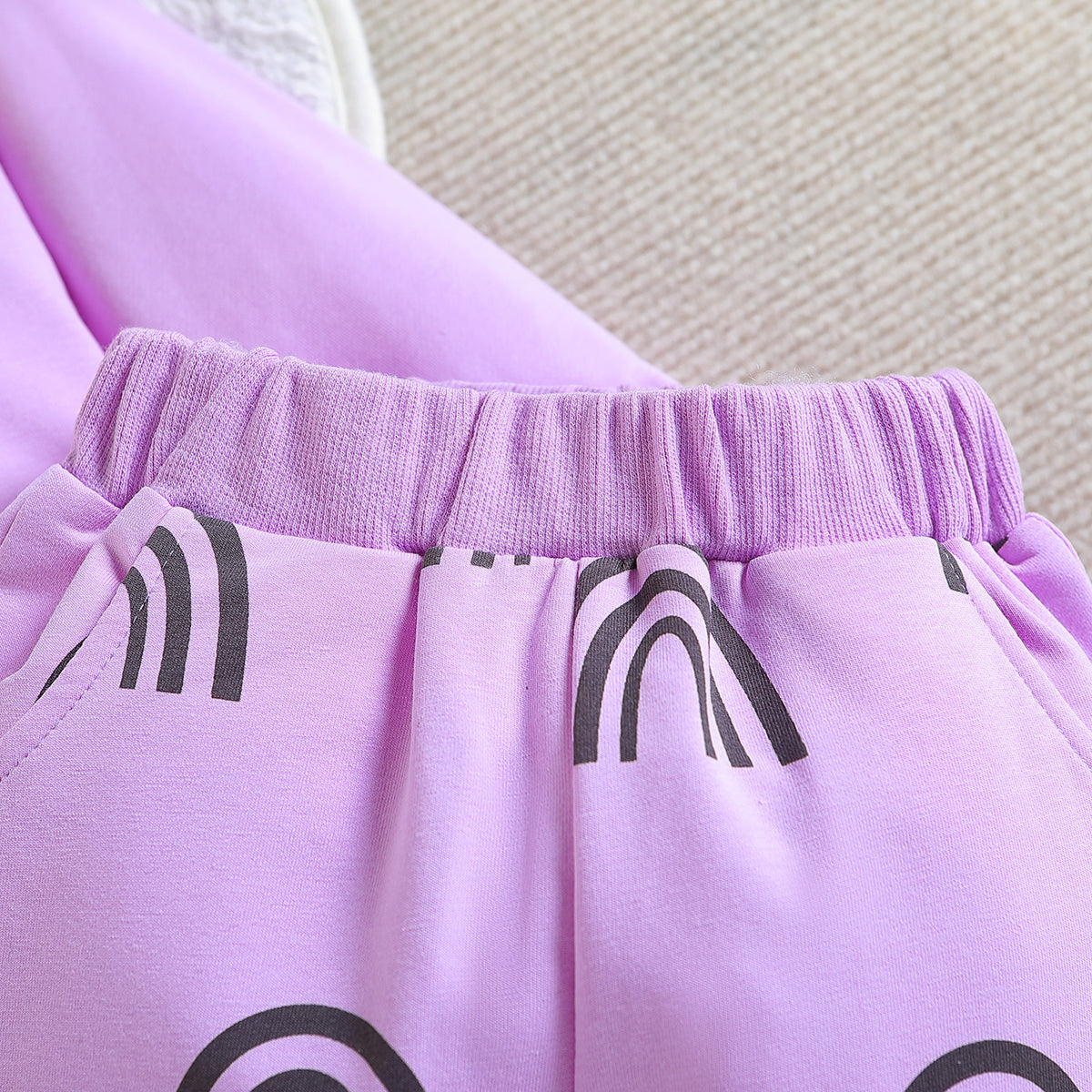 Girls Purple Printed T-shirt With Trousers
