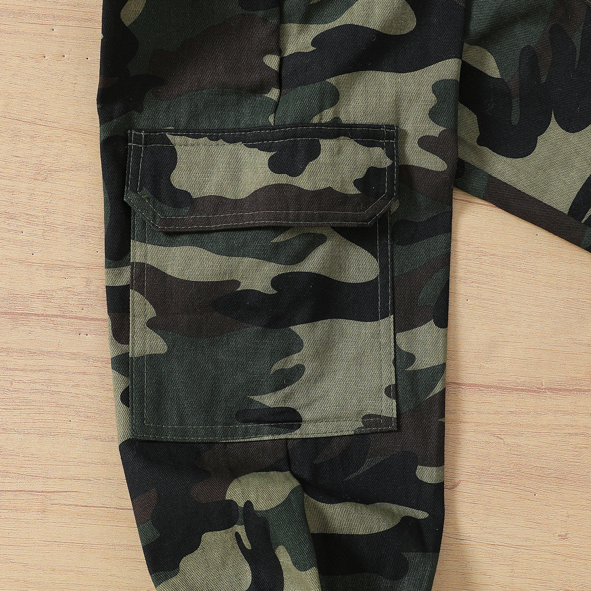 Boys Printed T-shirt with Trousers