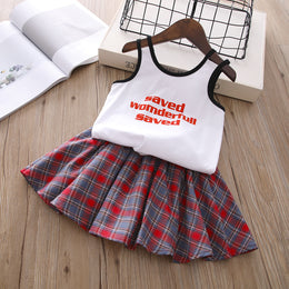 Girls Printed Round Neck T-shirt With Skirt