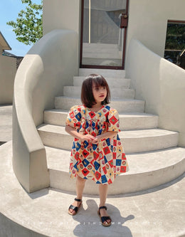 Girls Geometric Printed Round Neck Gathered or Pleated A-Line Dress