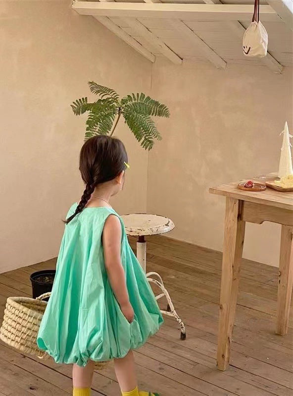 Girls Solid Round Neck Gathered or Pleated Cotton A-Line Dress