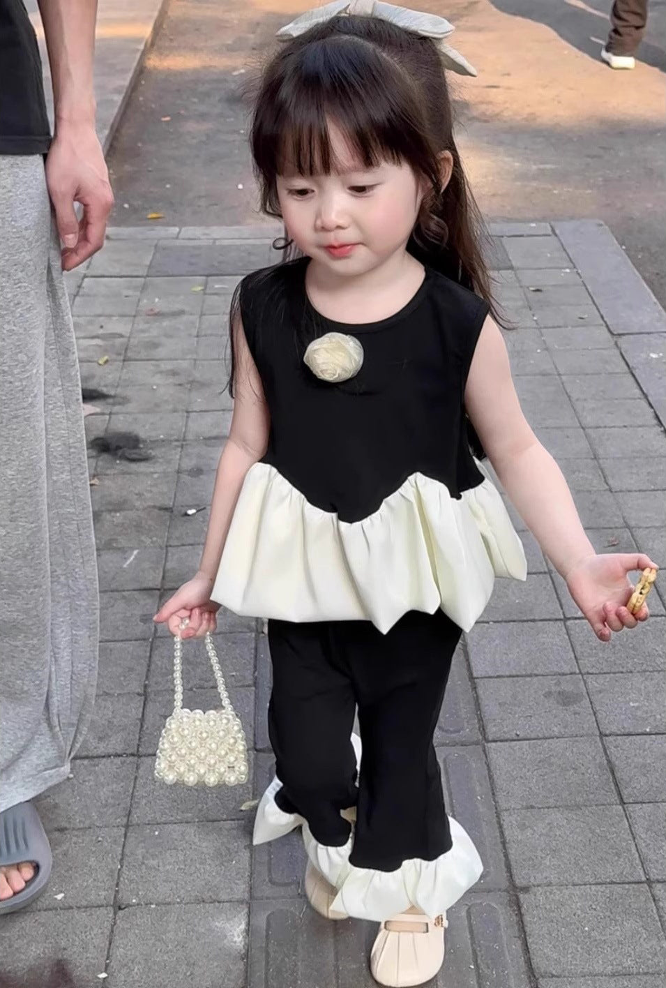 Girls Round Neck Pure Cotton Top With Trousers