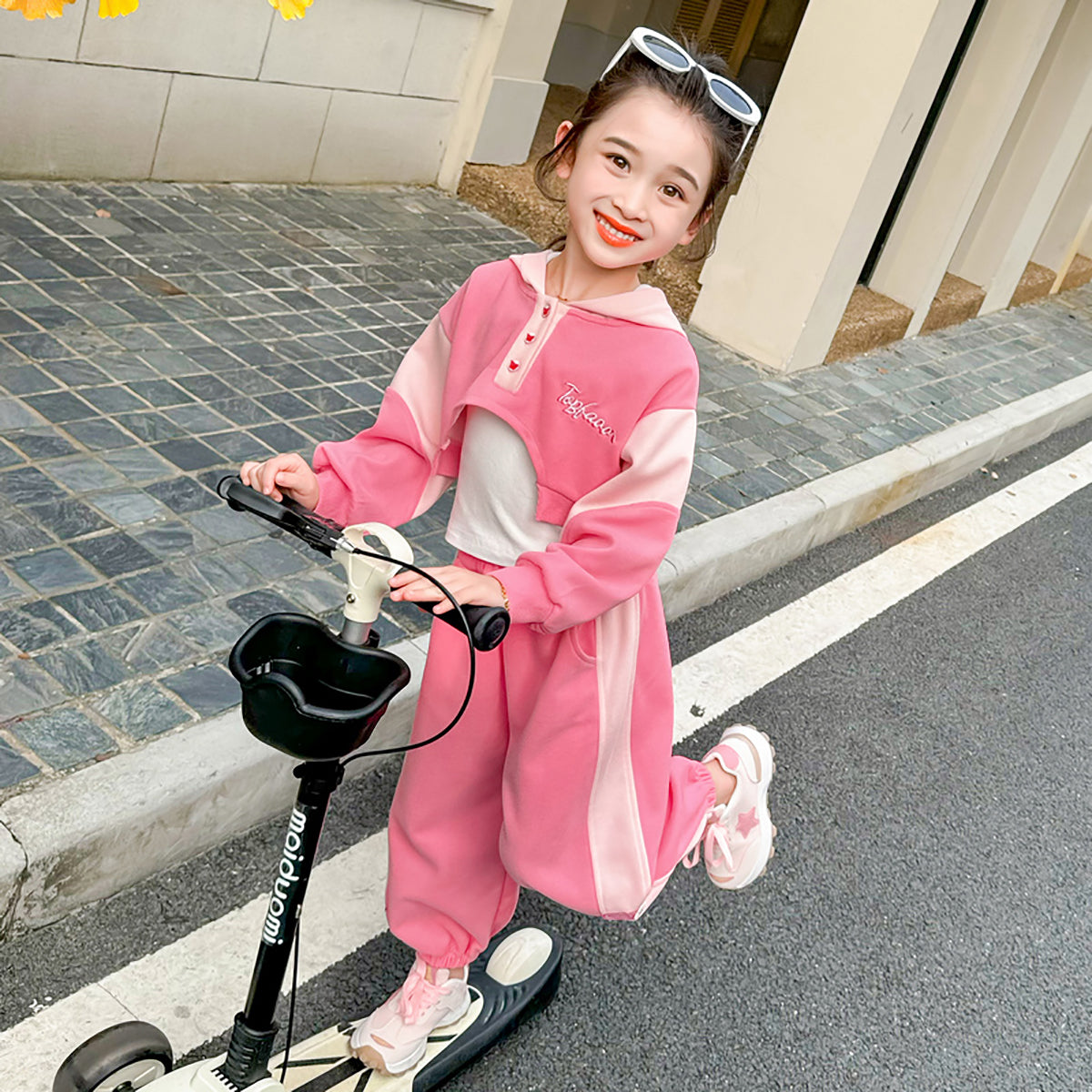 Girls Colourblocked Pure Cotton Sweatshirt with Joggers & Inner