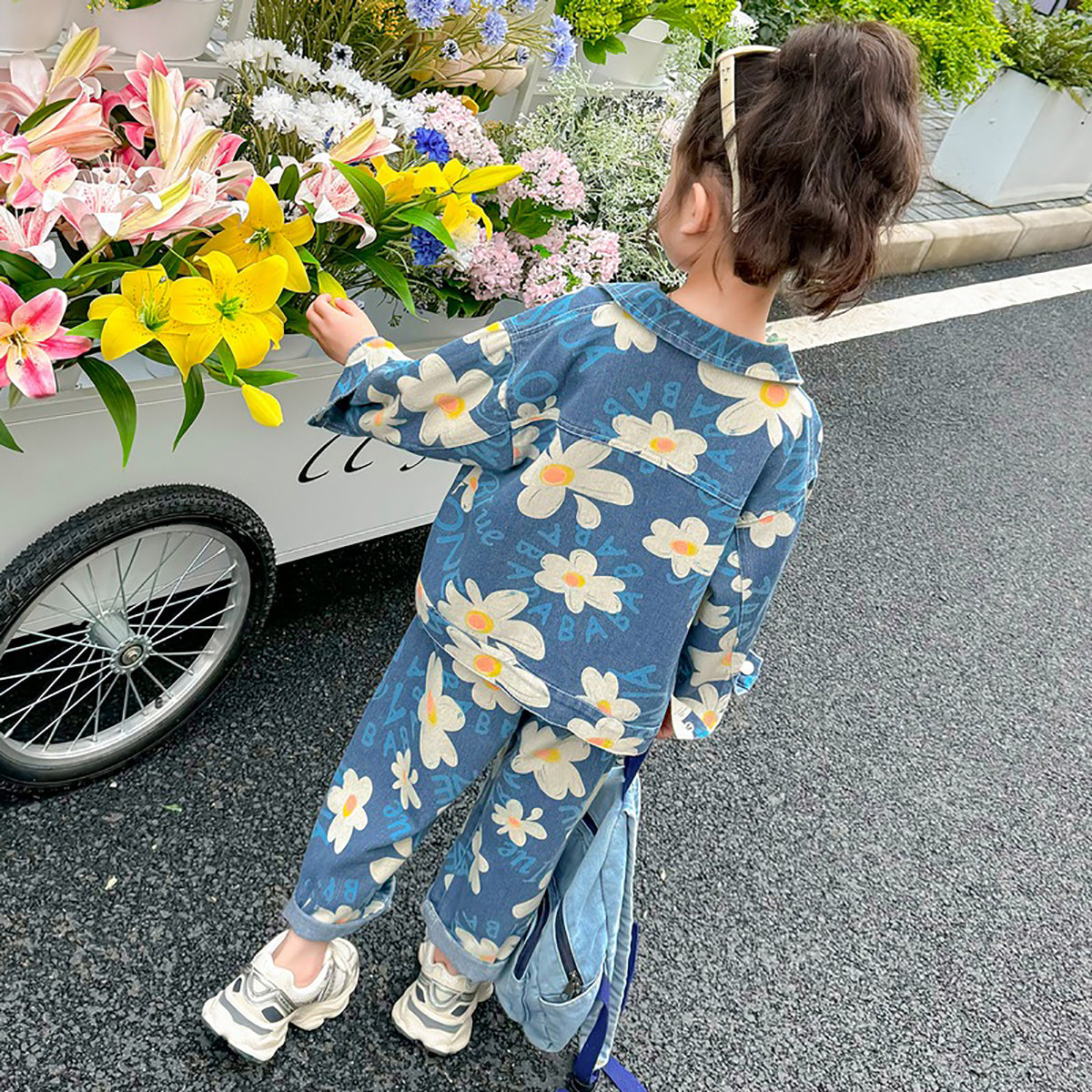 Girls Blue & White Printed Pure Cotton Top with Palazzos