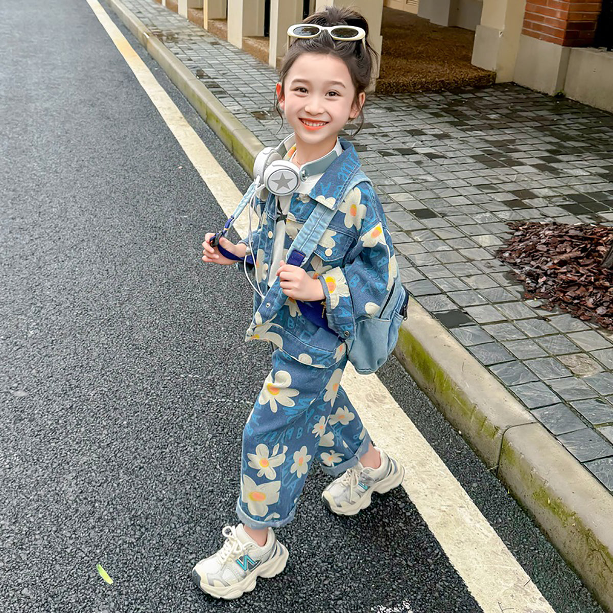 Girls Blue & White Printed Pure Cotton Top with Palazzos