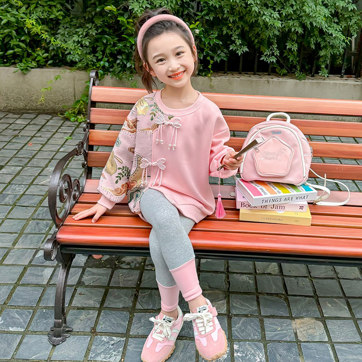 Girls Embellished Top With Leggings