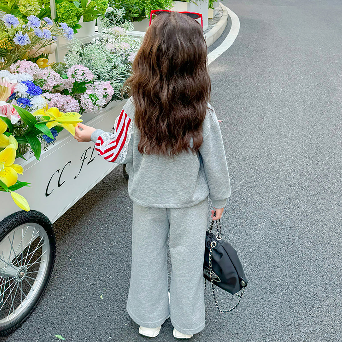 Girls Colourblocked Pure Cotton Sweatshirt with Joggers