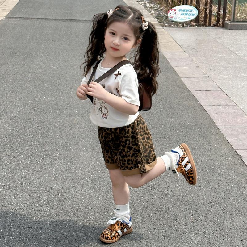 Girls Round Neck Short Sleeves Printed Top With Shorts