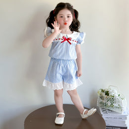 Girls Checked Round Neck Top With Shorts