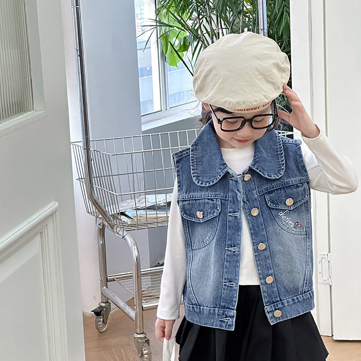 Girls Graphic Printed Spread Collar  Open Front Jacket