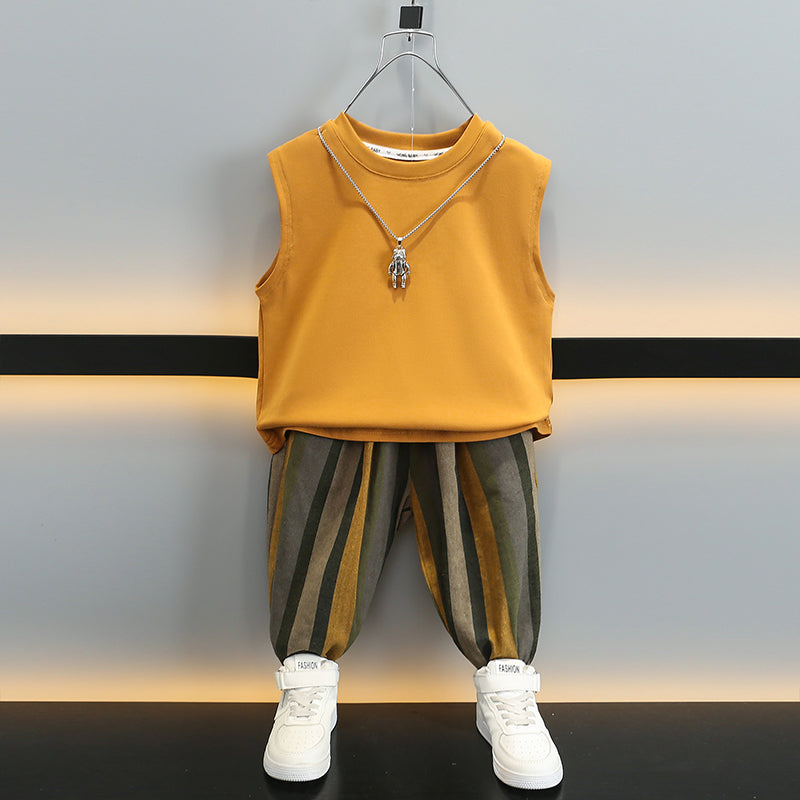 Boys Round Neck T-shirt with Trousers