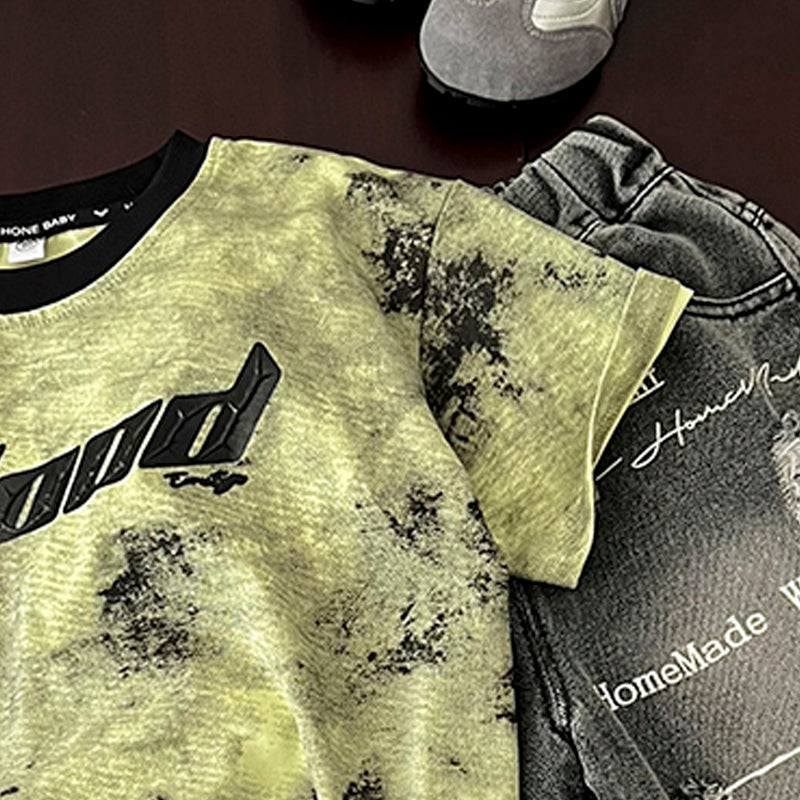 Boys Typography Printed T-shirt With Shorts