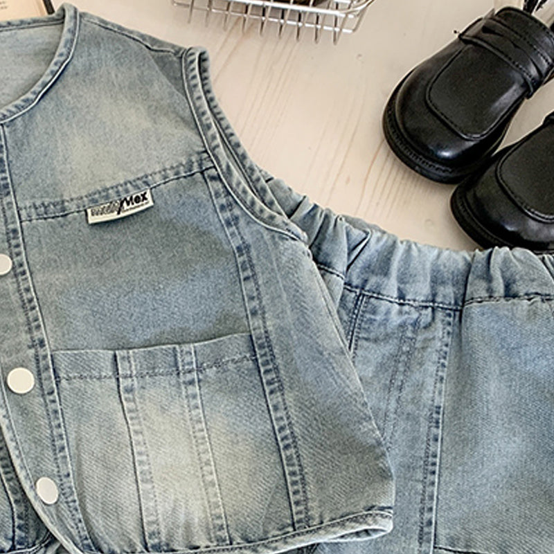 Kids Sleeveless Coat With Shorts