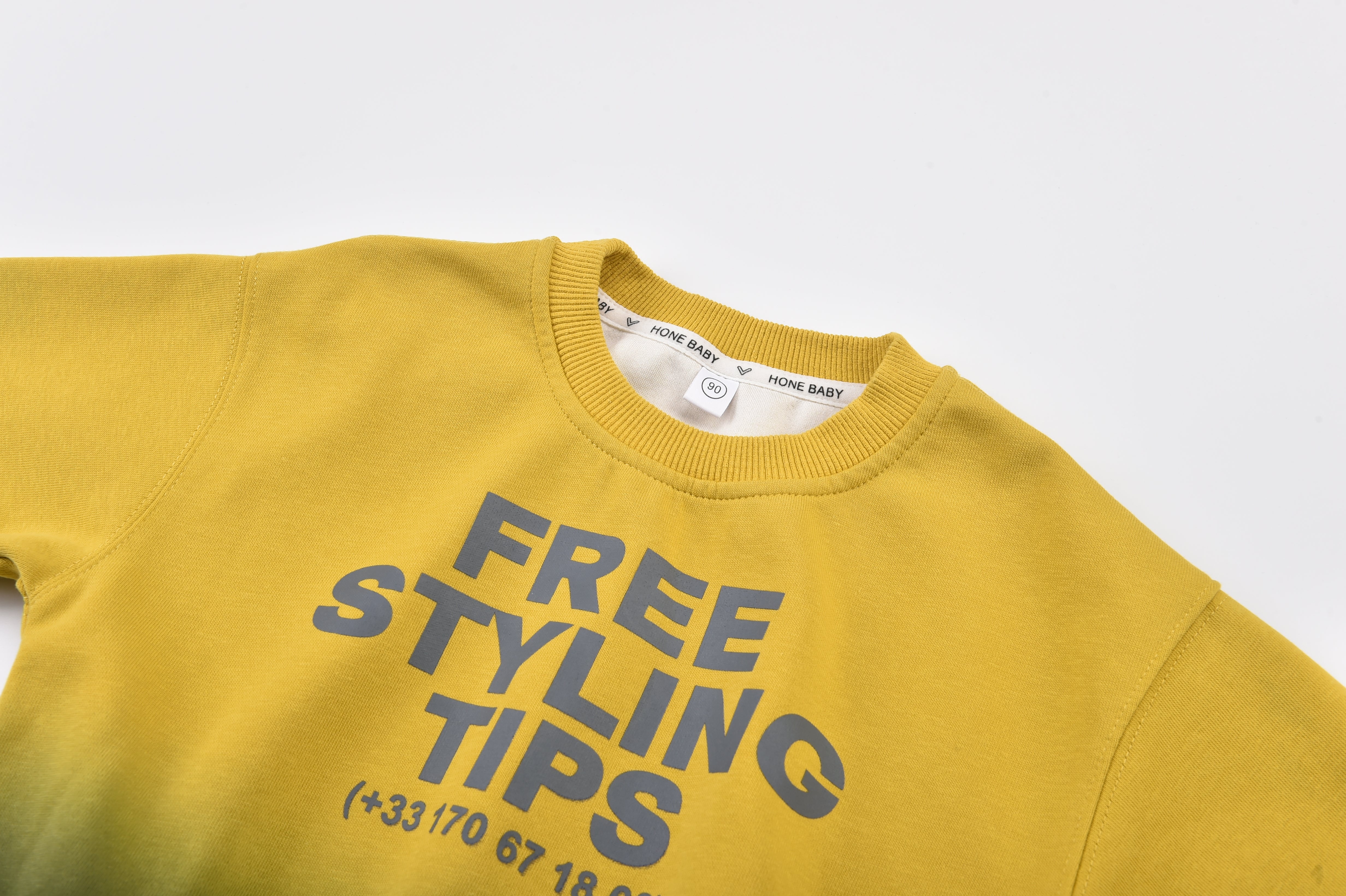 Boys Alphanumeric Colourblocked Cotton Straight Pullover Sweatshirt