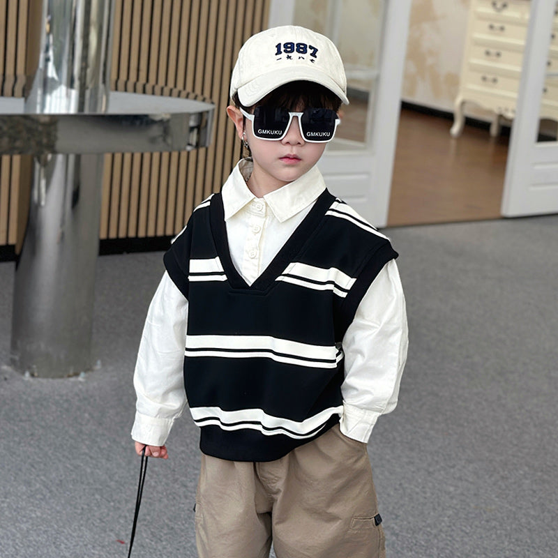 Boys Spread Collar Curved Casual Shirt