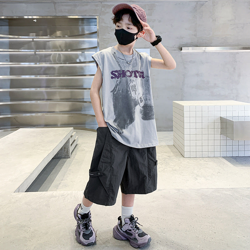 Boys Printed T-shirt with Shorts