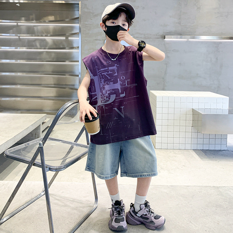 Boys Typography Printed T-shirt With Shorts