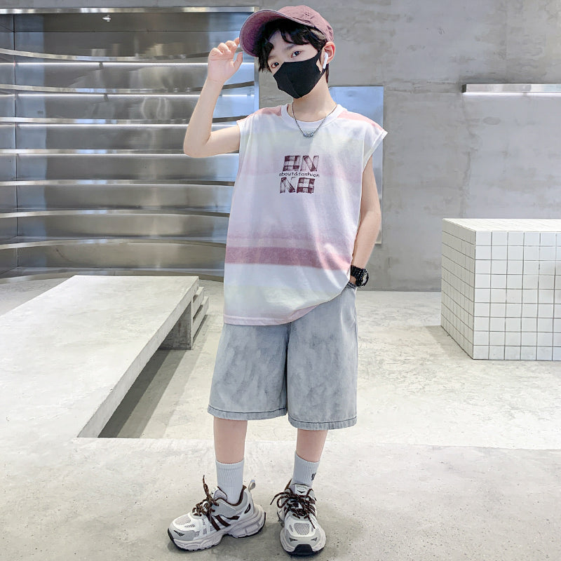 Boys Typography Printed T-shirt With Shorts