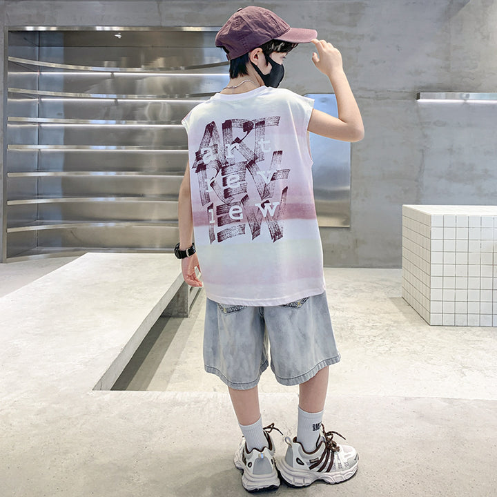 Boys Typography Printed T-shirt With Shorts